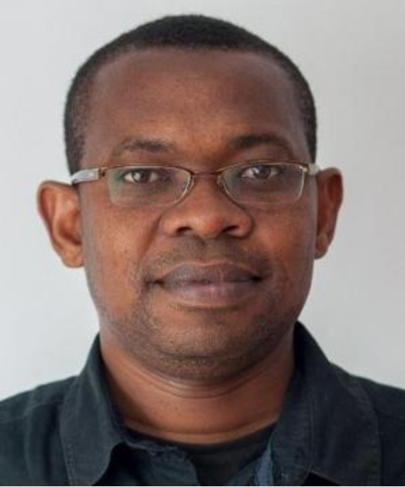 Dr John Mugo